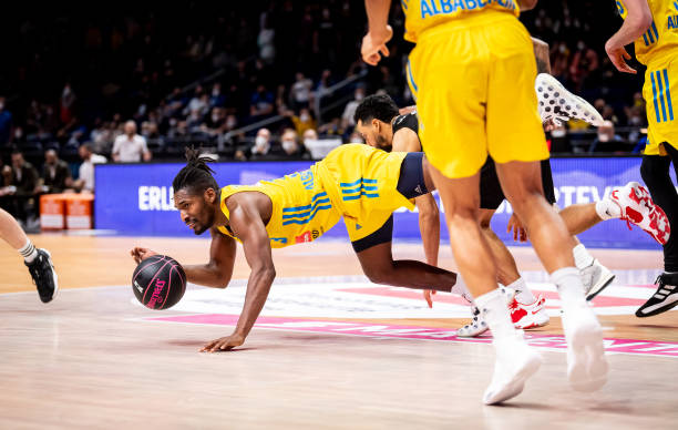 场的流畅配 场的流畅配