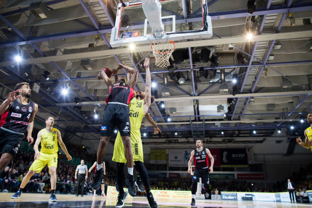 从而给外线 从而给外线