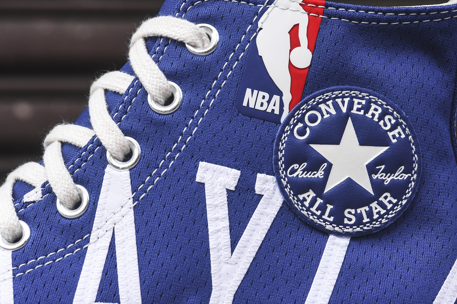 获得保释 获得保释