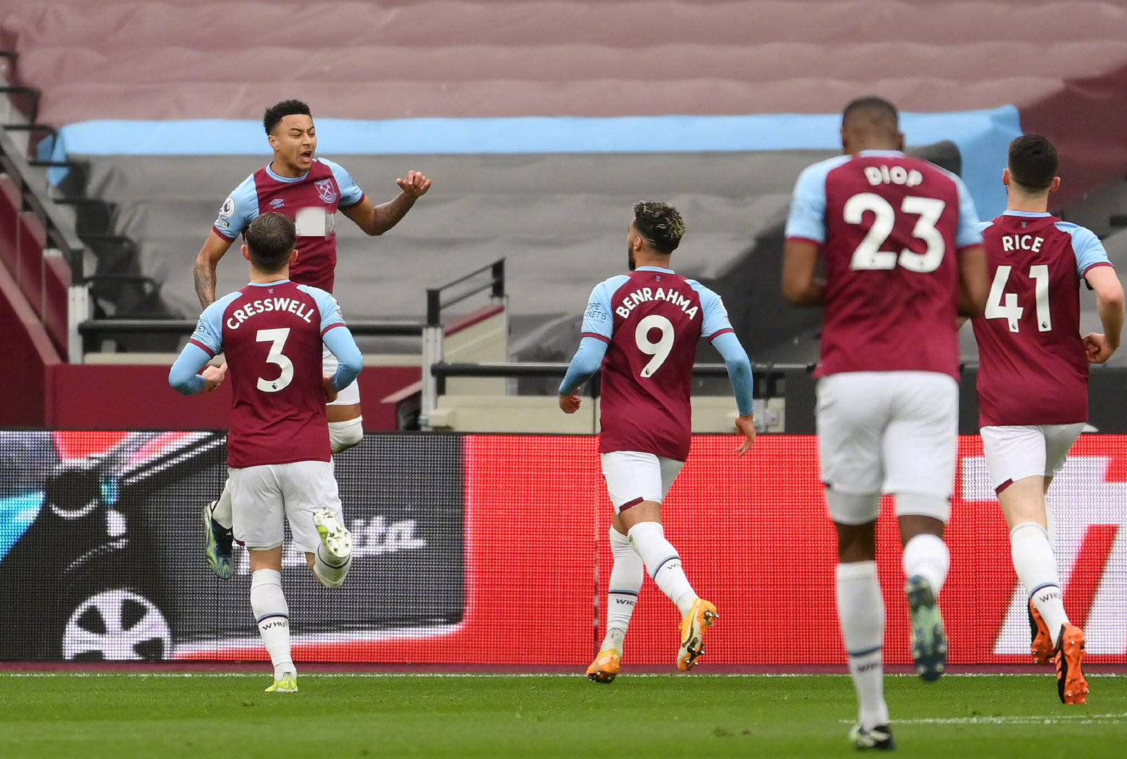 在教练团队 在教练团队