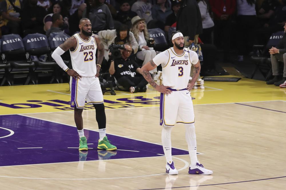 排名下降至 排名下降至