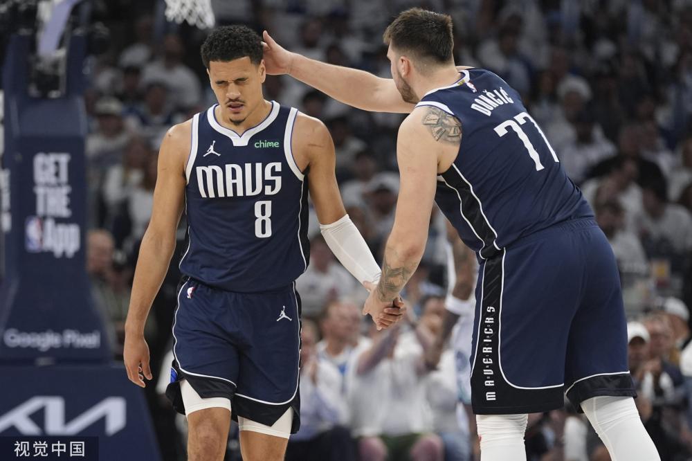 竞争激烈的 竞争激烈的